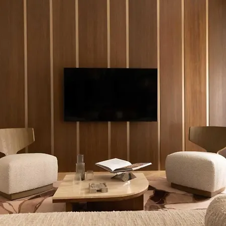 Wagram 85 - Luxury